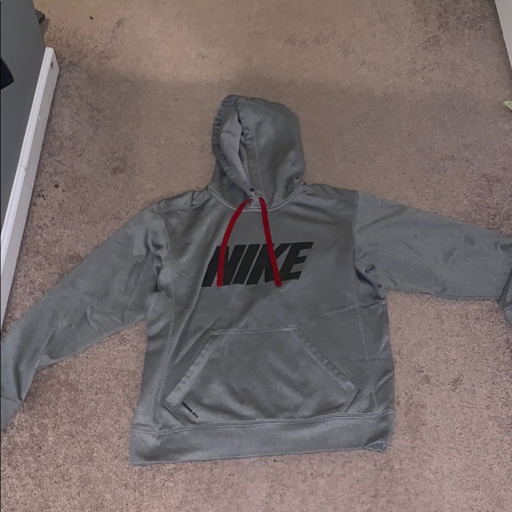 Nike Therma-Fit Hoodie